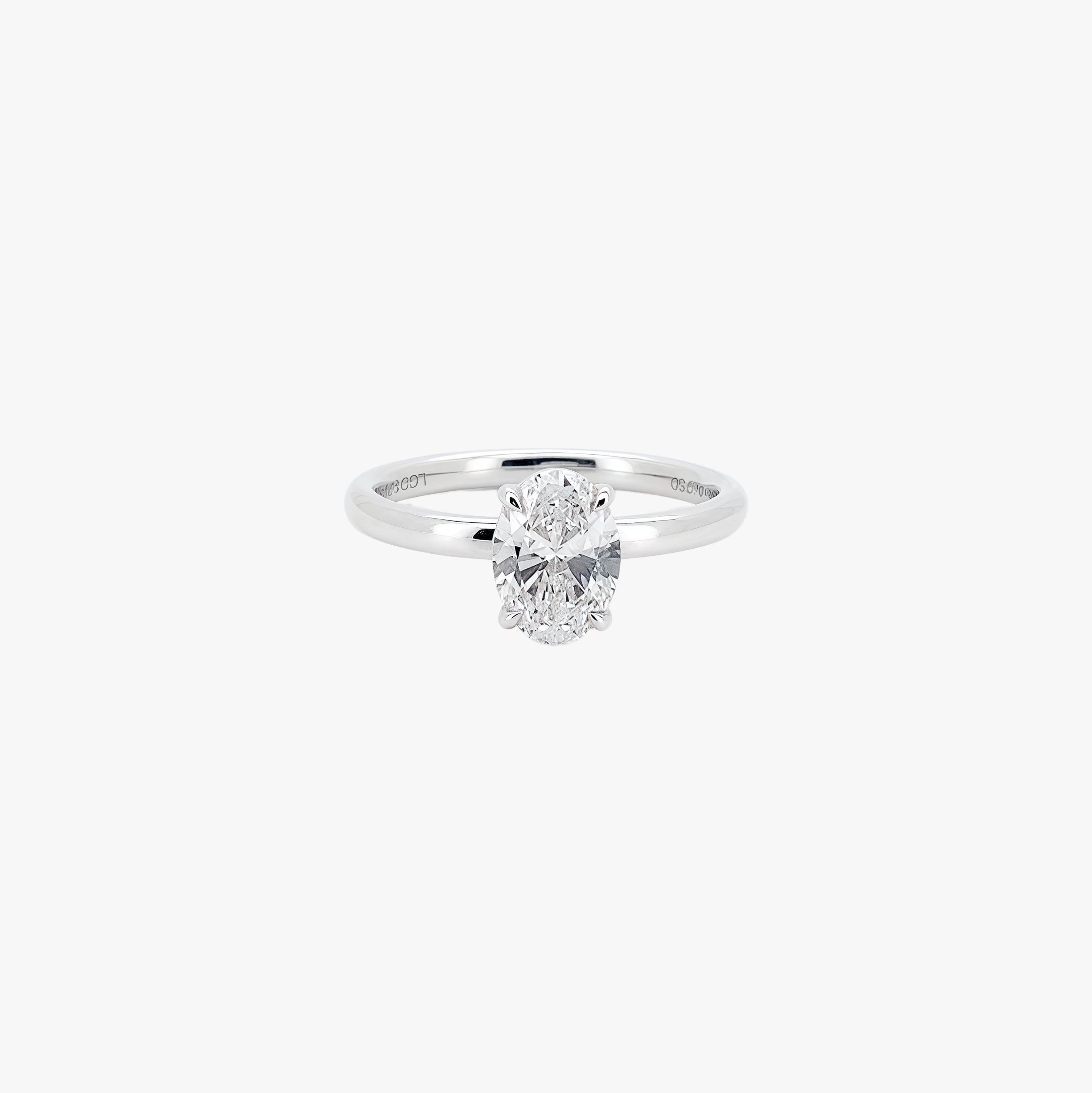 Oval Cut Engagement Rings