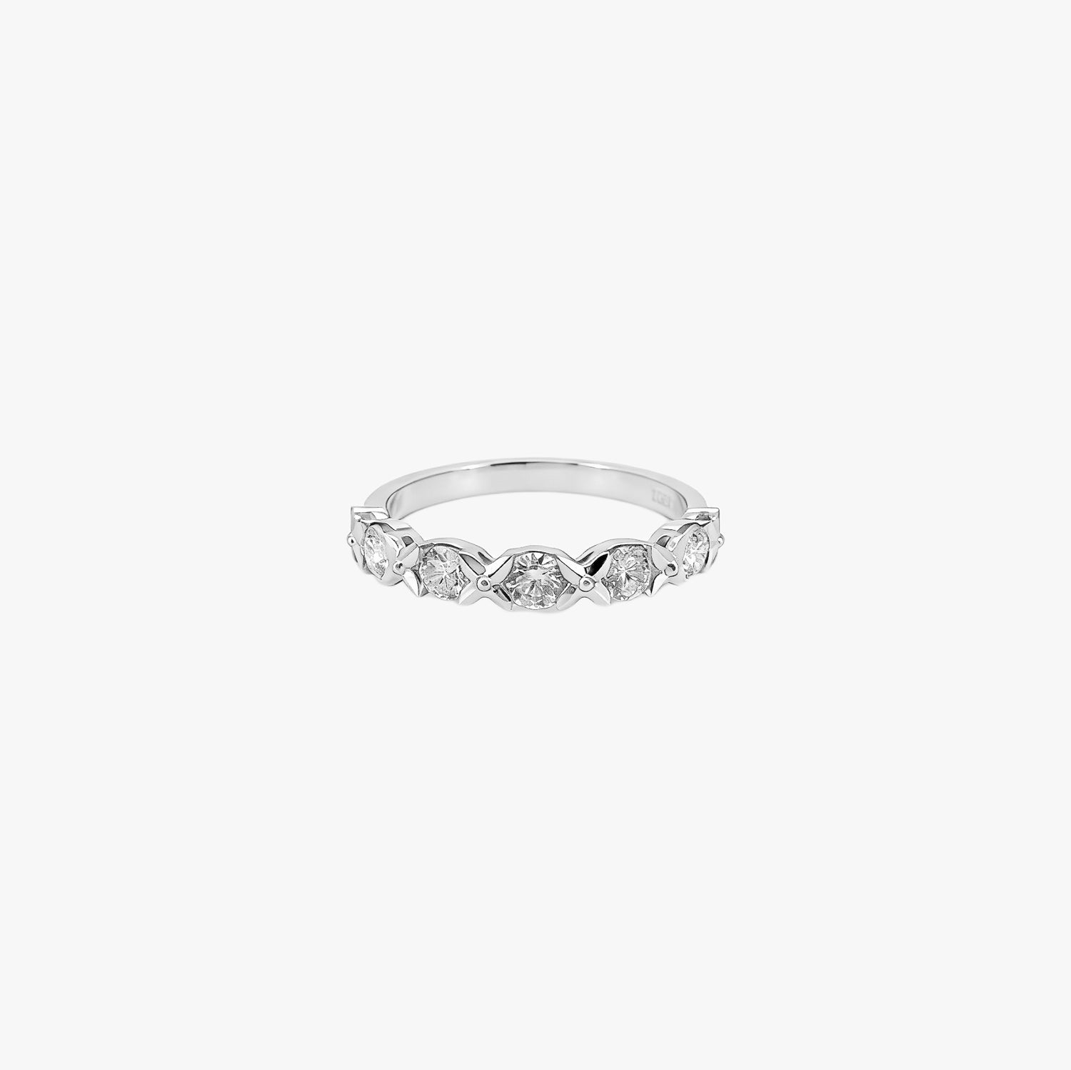 Intertwined X Lab Grown Diamond Anniversary Band